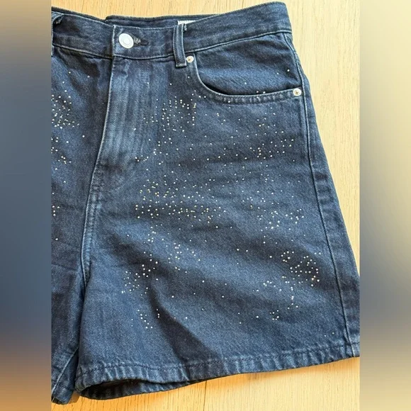 ZARA Rhinestone Studded Denim Shorts BNWT Dark Wash Size 6 Sparkle - Picture 4 of 7